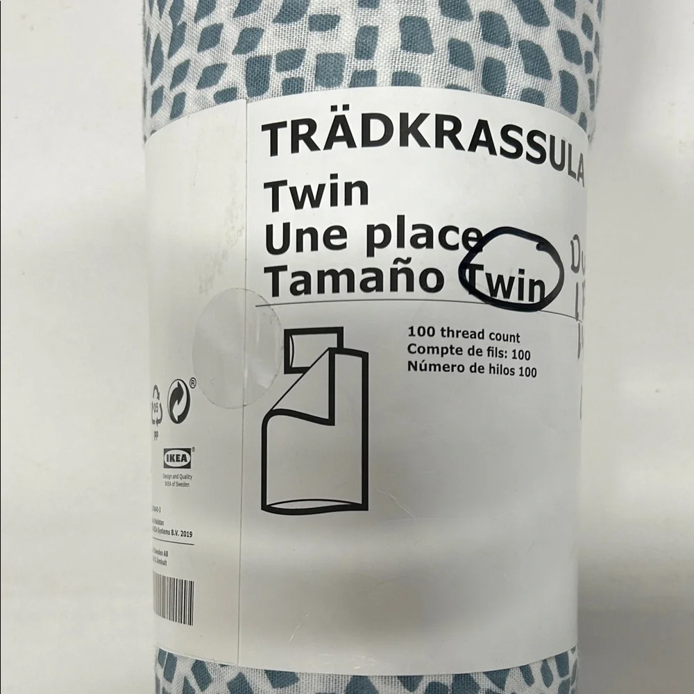 IKEA TRÄDKRASSULA Twin Duvet Cover in Blue and White